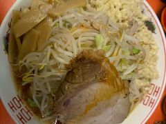 二郎系拉面-拉面莊夢語＆中华料理八椿