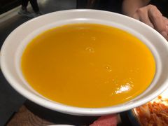 南瓜粥-明洞阿姨·韩式酱蟹烤肉·创意料理(三元桥店)