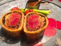 惠灵顿牛排-弦月窗LUNETTE BY AMANDA(复兴路店)