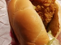 -麦当劳(海岸城店)
