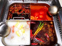 -海底捞火锅鲜切牛肉主题店(长寿路店)
