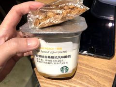 -星巴克臻选(北京银泰店)