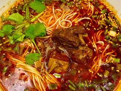 -李与白包子铺(桐梓林店)