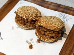 烧饼-四季民福烤鸭店(外滩外白渡桥店)