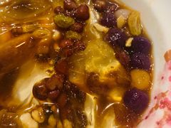 -渝是乎酸菜鱼·川渝小炒(新世界百货望京店)