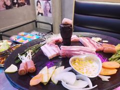 -豚豚家돈돈가韩国锅盖烤肉(新北万达店)
