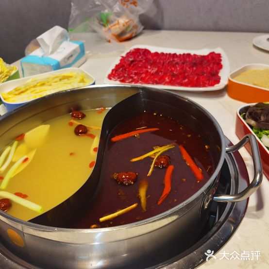 阿胜牛氏辈鲜牛肉火锅店(昆牧路店)
