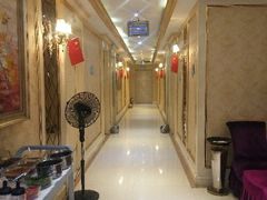 -泓炙颐凤鲜海鲜火锅料理(桐乡店)