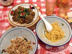 -荆九爷爆炒桥头三嫩(夫子庙店)