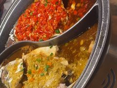 -阿瓦山寨·湘菜现炒·剁椒鱼头王(咸阳总店)