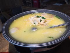 -蜜桃餐厅·伴山(湖滨商业街店)