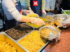 -丽丽三鲜螺蛳粉(田林路店)