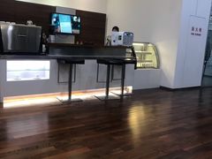 -浙江星杭奔驰4S店(海创园店)