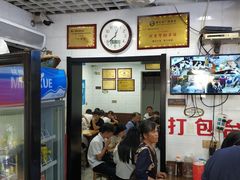 -覃肥叔桂林米粉(粮道街店)