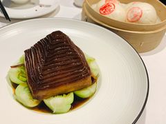 金牌扣肉-南麓·浙里(外滩店)