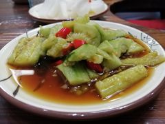 -撮一顿纳西铜火锅