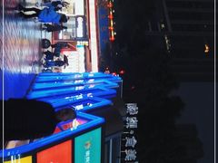 -八一路好吃街(雨田商务大厦店)