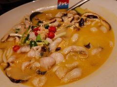 -蜜桃餐厅·伴山(湖滨商业街店)