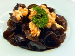 鲜核桃仁黑木耳-香港狮子山下·明星粤菜餐厅(北苑店)