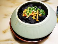 佬长沙臭豆腐-佬麻雀·新湘菜(珠海金发购物中心店)