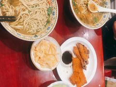 -金杨拉面王小吃面馆·牛三宝面·红烧牛肉粉