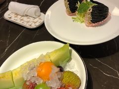 -海派悦庭·海胆烧麦·新融合菜(凯德广场店)