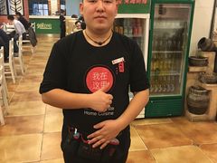 -闫府私房菜(经四路万达店)