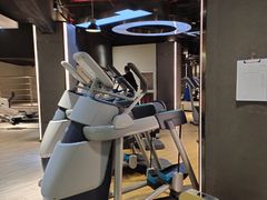 -一兆韦德健身(张杨路店)