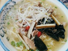 -镇南锅盖面馆(解放路店)