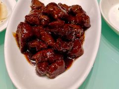 越式牛仔粒-新吉士·上海菜(浦东LCM置汇旭辉店)