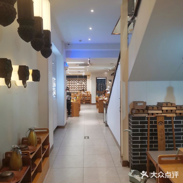 北京铜锅涮肉老字号,讲究肉鲜汤清没膻味