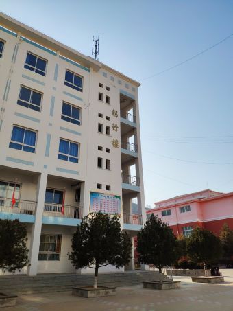 志丹县高级中学1条评价志丹县其他高中志丹县市镇小学3条评价长盛时代