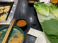 -臻牛烤肉