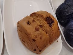 -李与白包子铺(桐梓林店)