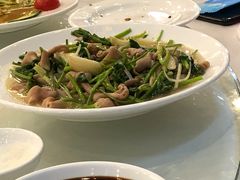 -九花山烤鸭店