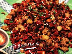 -渔语鱼新川菜Bistro(万象天地店)