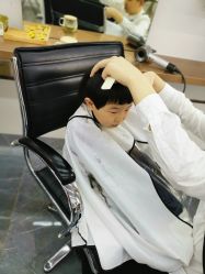 -茶发Salon·烫发染发理发