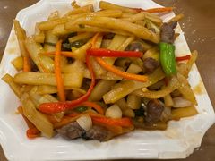 牛肉炒自家腌笋-大唐靓汤江门私房菜(景田店)