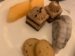 -上海龙之梦万丽酒店