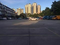 -豪俪商务酒店(广州番禺广场地铁站店)