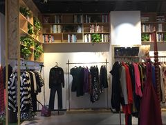 -王府井奥莱临潼小镇(临潼店)