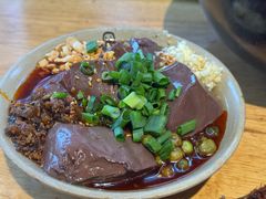 -谢老五跷脚牛肉·非遗传承店