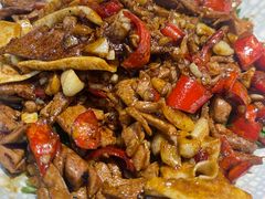 -黄泥岗·地道湖北菜(奥特莱斯店)