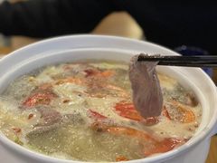 -昆明春城湖畔度假村