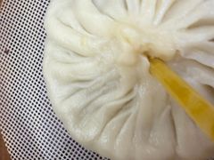 蟹黄吸管汤包-蒋家桥饺面店(四望亭路店)