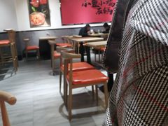 -极有家小鱼小鸡石锅煲(佳兆业店)