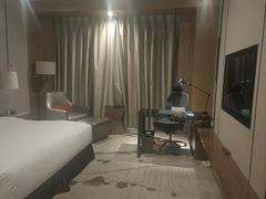 -天津梅江中心皇冠假日酒店