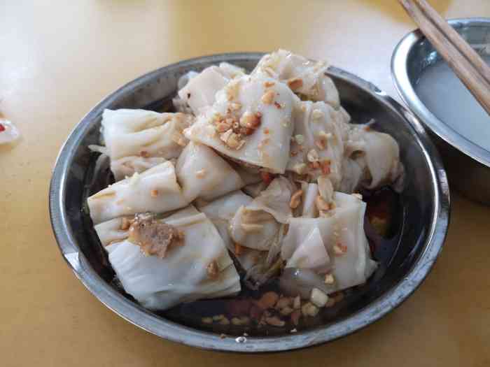 正宗东门老牌豆芽粉-"[薄荷]环境:这次回来环境比以前略好,.