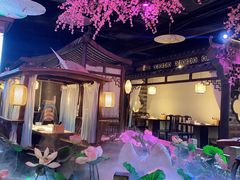 -韵秋荷(宝山龙湖天街店)
