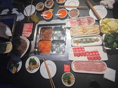 -海底捞火锅智慧餐厅(中骏世界城店)